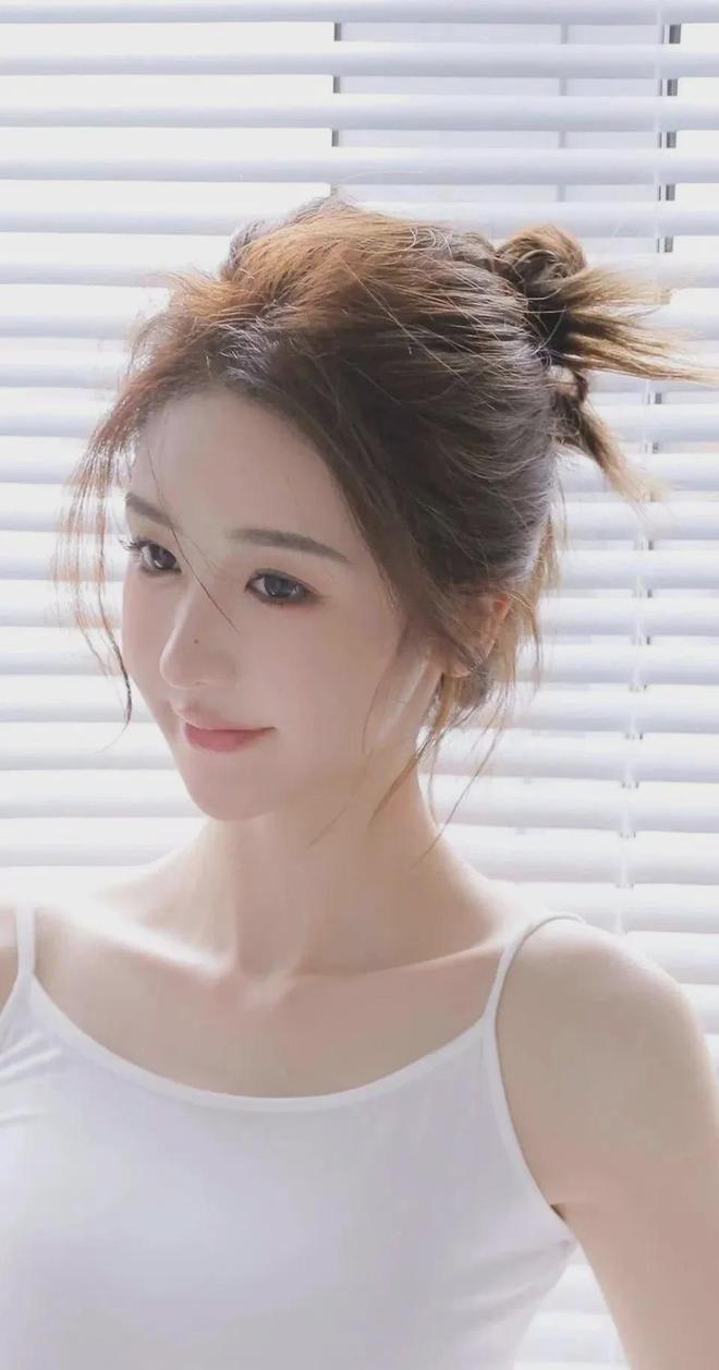18+触摸互动游戏+黄油苹果V(图1)