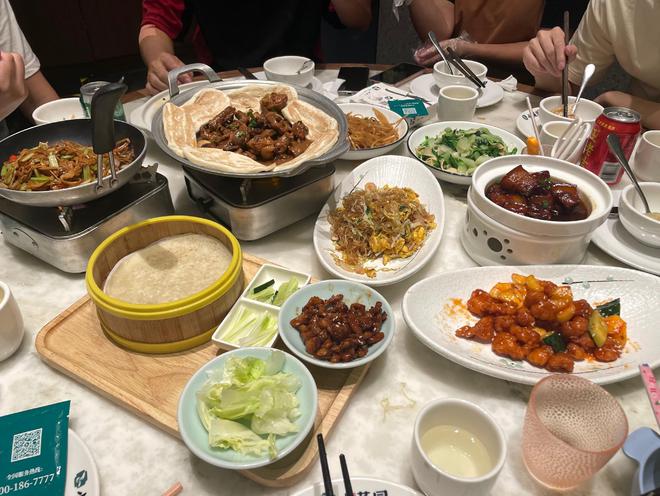 为什么越来越多的人不打电话不发朋友圈不逛街也不社交？(图2)