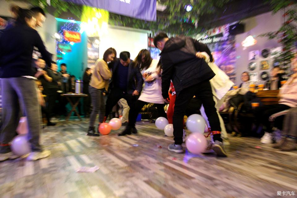 适合男生玩的游戏排行榜前十名男生必玩的十部游戏推荐2025