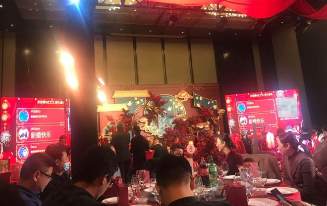 婚礼上的小游戏有哪些？哪些游戏适合在2025年婚宴上与宾客互动？