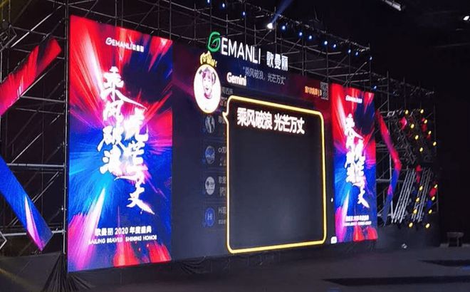 2025年酒吧暖场互动游戏别再用摇骰子了试试这些创意游戏吧(图4)